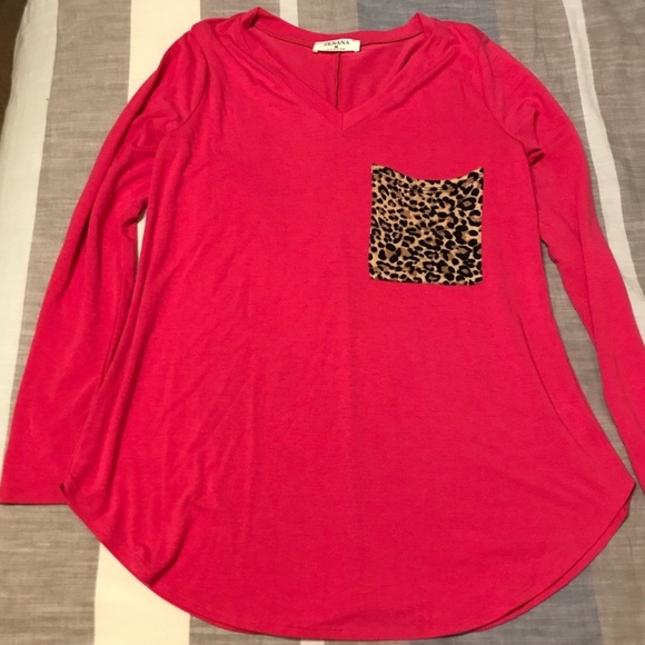 Leopard cheetah shirt - Picture 3 of 3